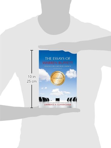 The Essays of Warren Buffett: Lessons for Corporate America, Fourth Edition