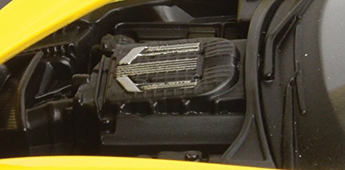 Maisto 31133YL 2015 Chevrolet Corvette C7 Z06 1/24, Yellow