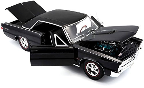 Maisto 1:18 Scale 1965 Pontiac GTO (Hurst Edition) Diecast Vehicle (Colors May Vary)