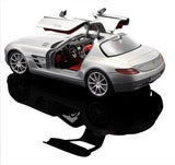 Maisto 1:18 Scale Mercedes-Benz SLS AMG Diecast Vehicle (Colors May Vary)
